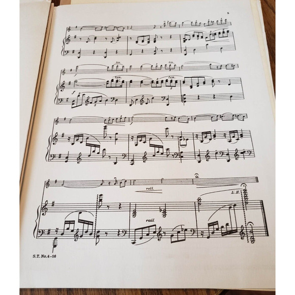 Singing Strings Compositions for String Ensembles Las Golondrinas Sheet Music - Picture 4 of 5